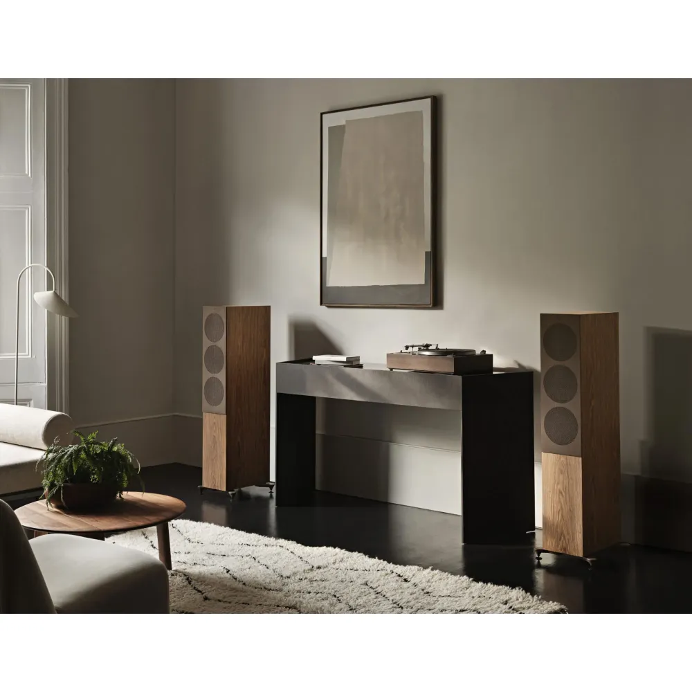 KEF R5 Meta Walnut