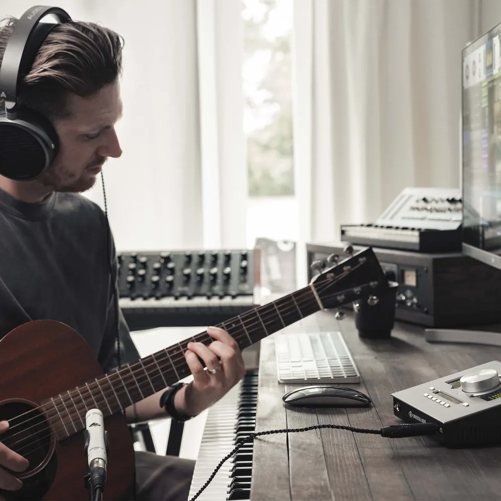 Universal Audio Apollo Twin X QUAD Gen 2 Essentials+ Edition Silver