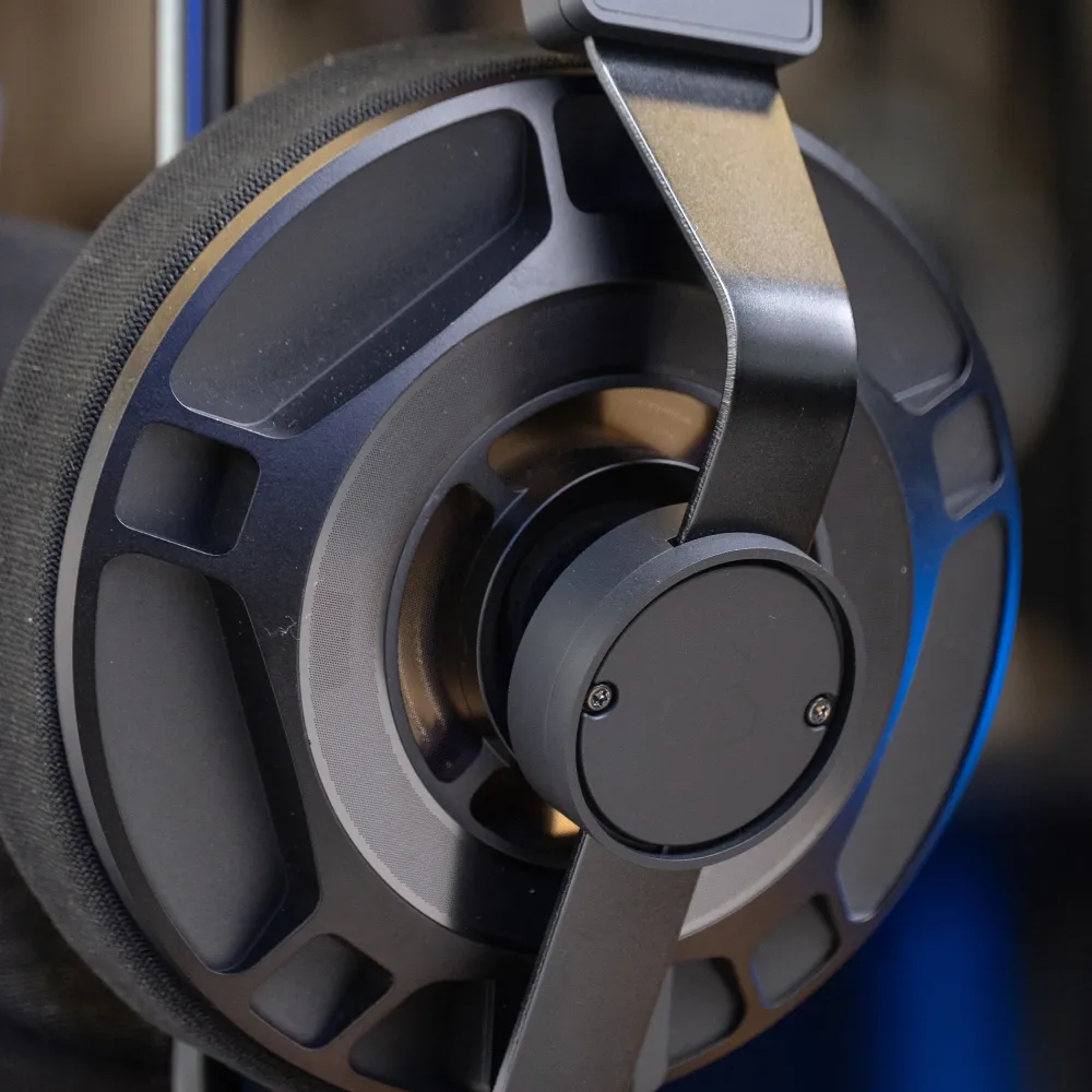 Final Audio D8000 Pro Limited Edition Black/Gold