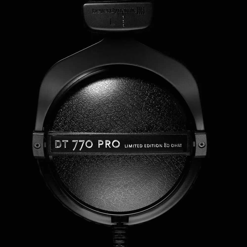 Beyerdynamic DT 770 PRO Black Limited Edition / 80 Ohm