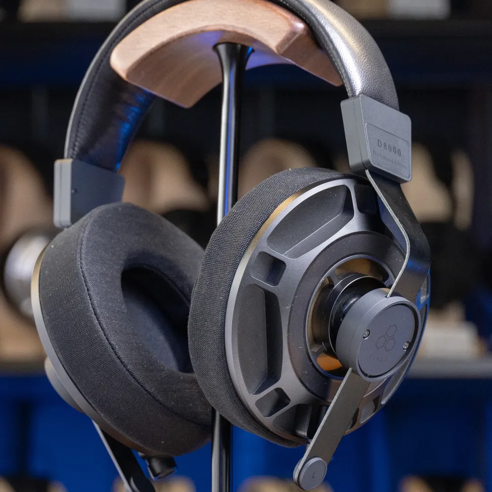 Final Audio D8000 Pro Limited Edition Black/Gold