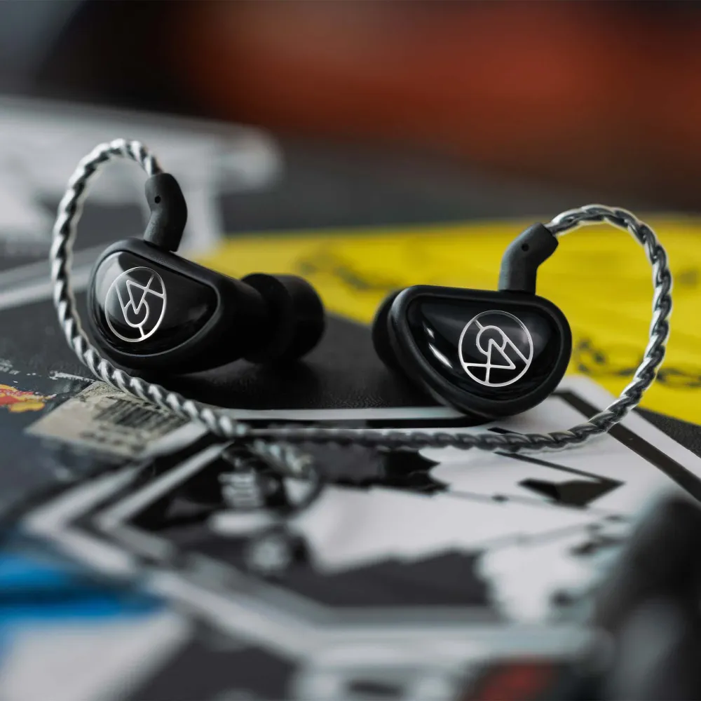 64 Audio Aspire 4 Black