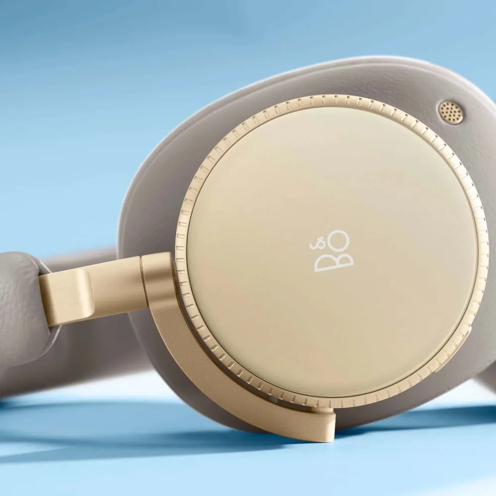 Bang & Olufsen Beoplay H100 Hourglass Sand
