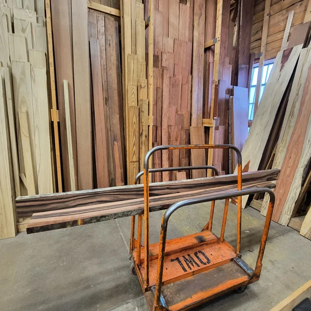 ZMF Atrium Aluminum Black