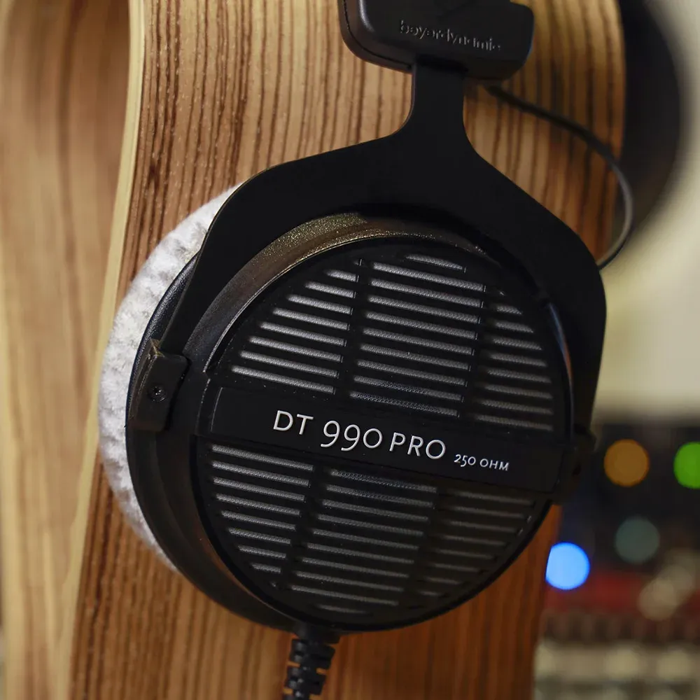 Beyerdynamic DT 990 PRO / 250 ohm