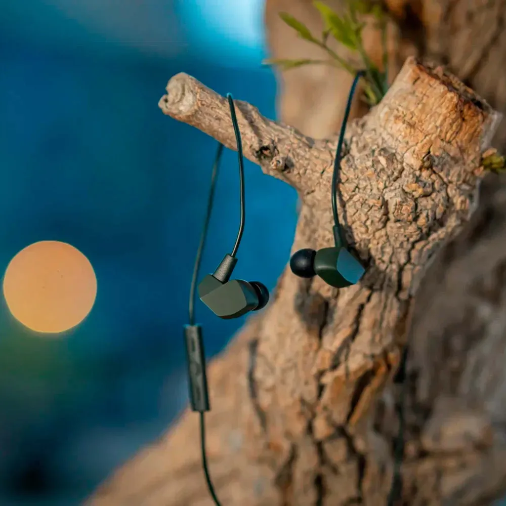 Final Audio VR2000 with Controller & Mic Dark Olive