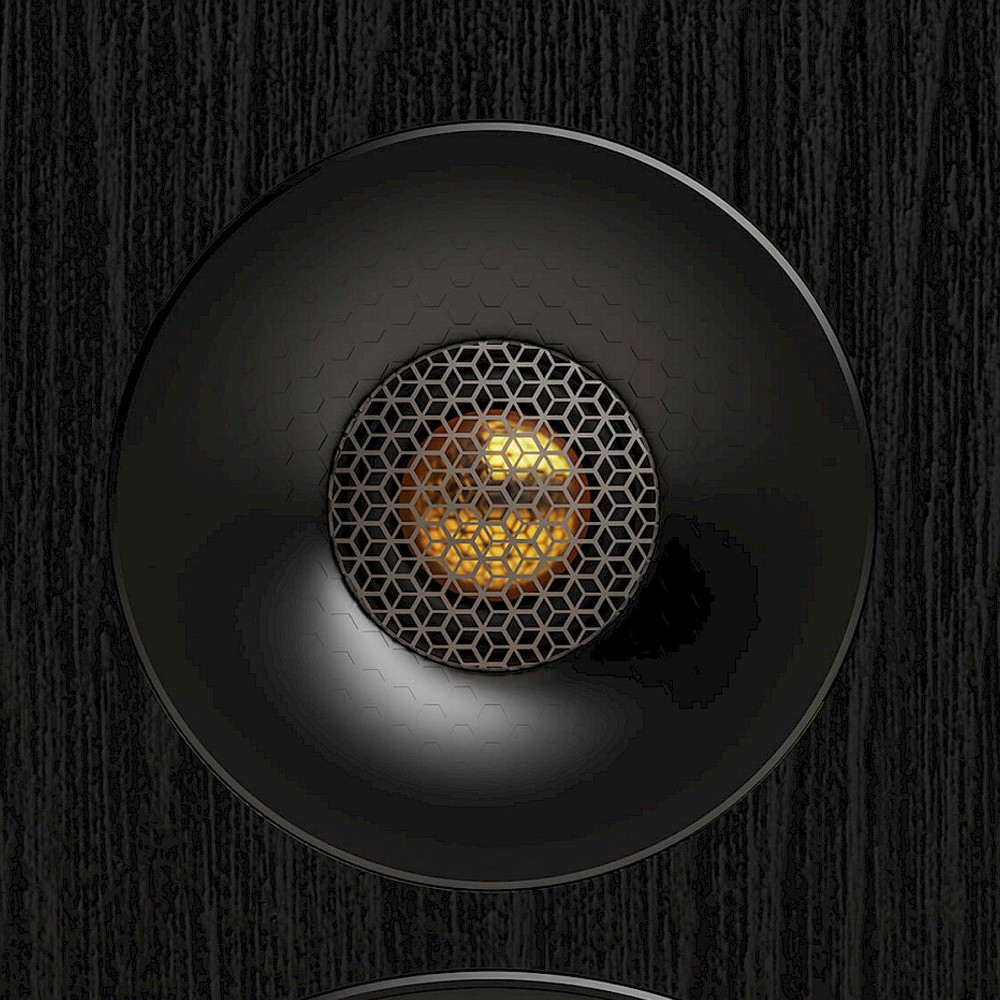 Monitor Audio Bronze On-Wall (7G) Walnut