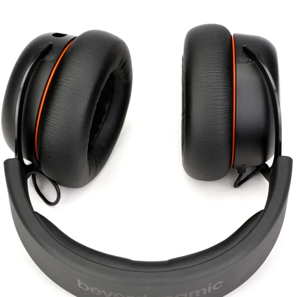 Beyerdynamic ММХ 200 Black