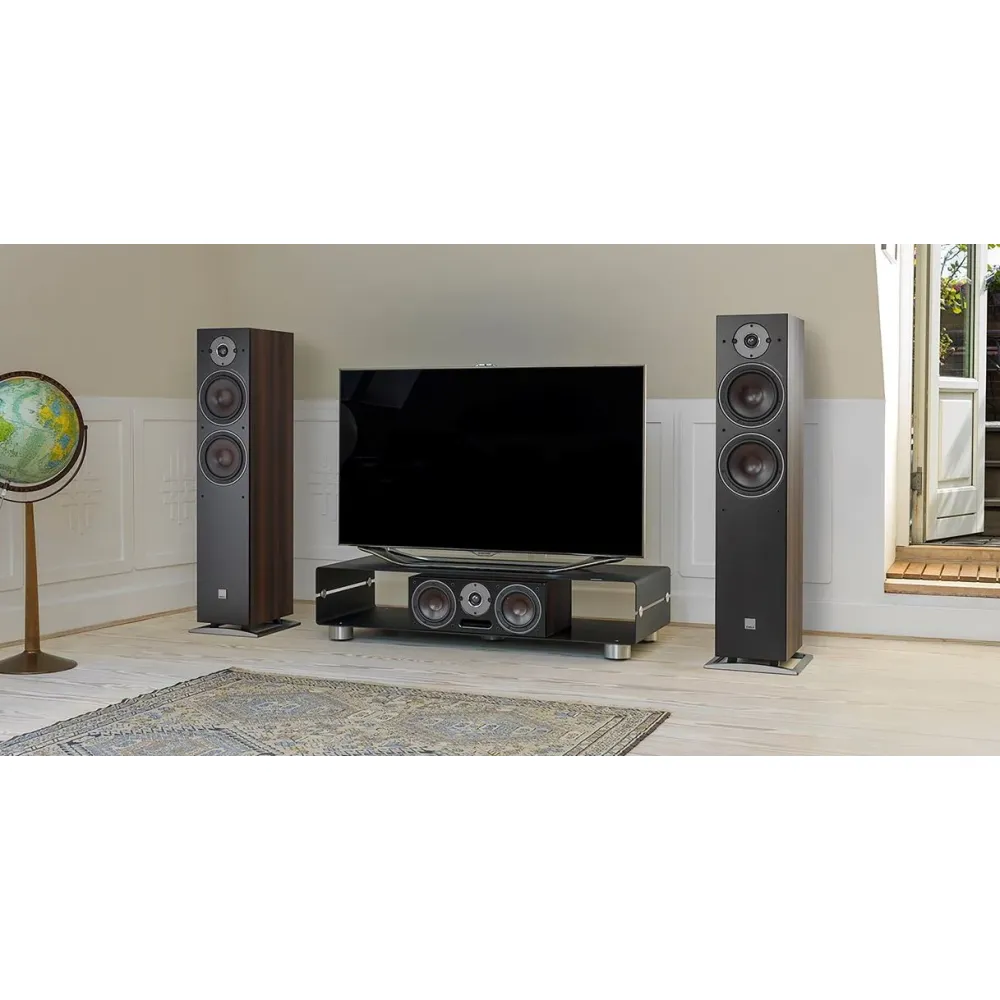 Dali Oberon 7 Light Oak