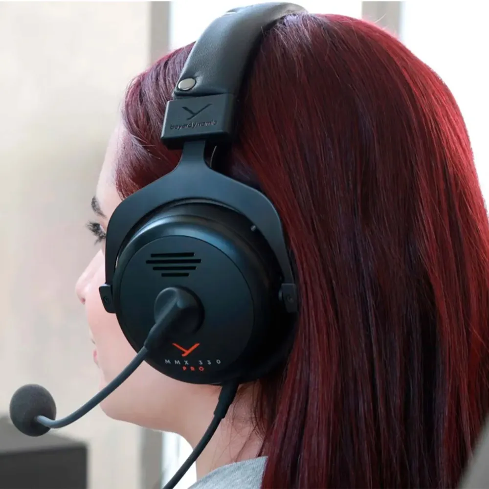Beyerdynamic MMX 330 PRO Black
