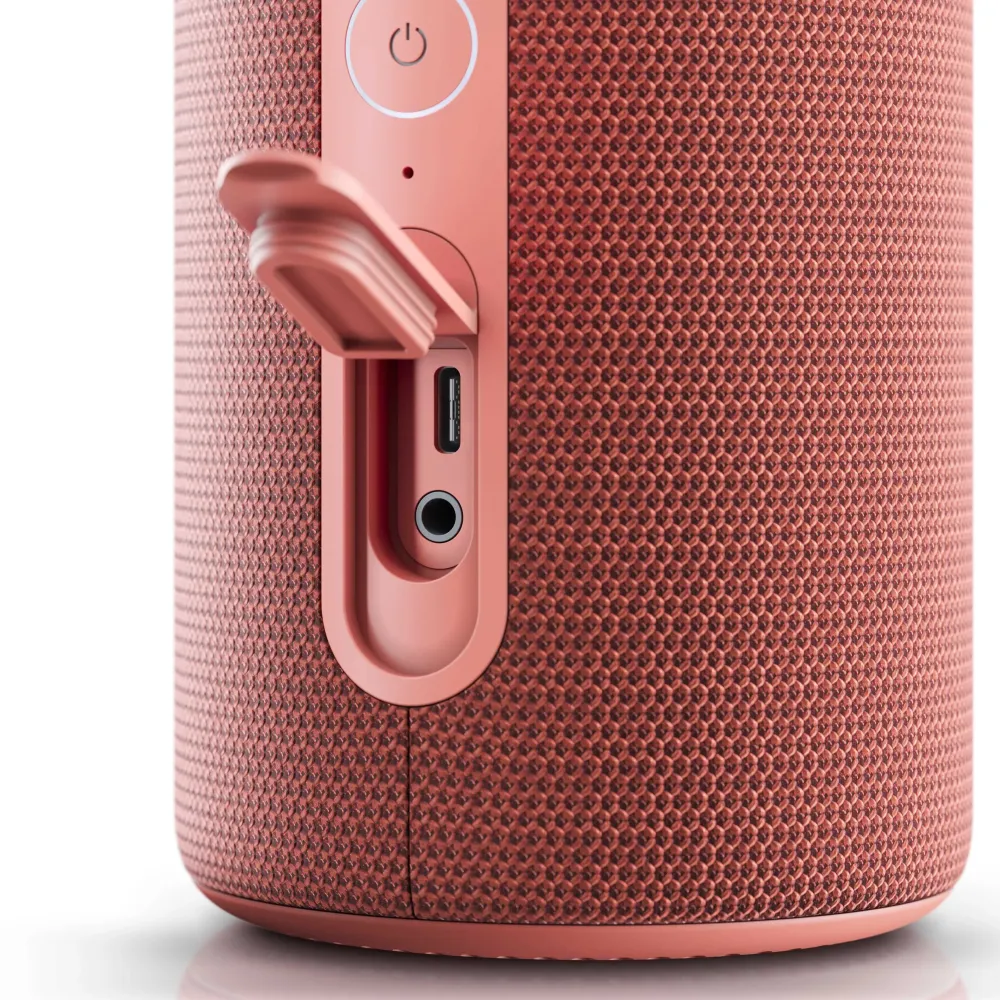 Loewe We. HEAR 1 Coral Red