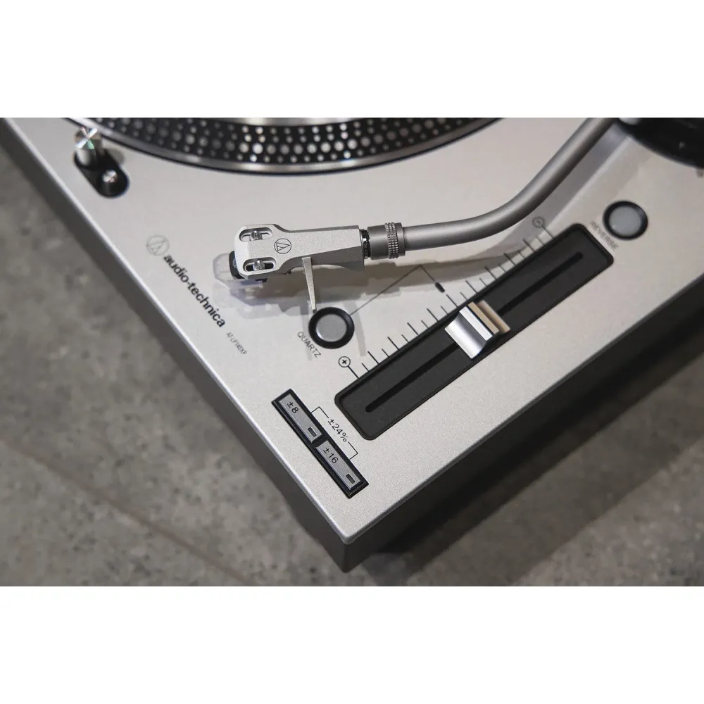 Audio-Technica AT-LP140XP Silver