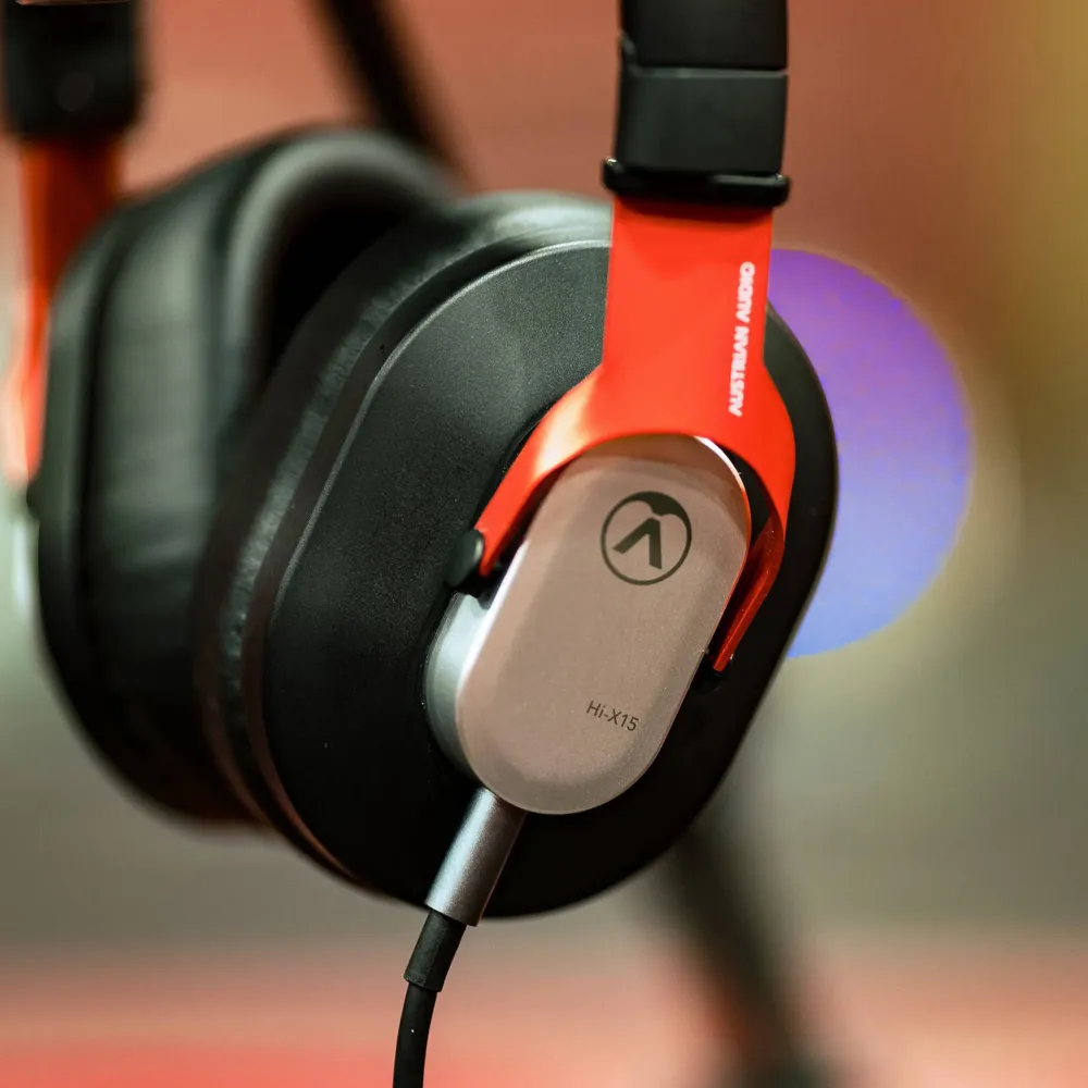 Austrian Audio Hi-X15