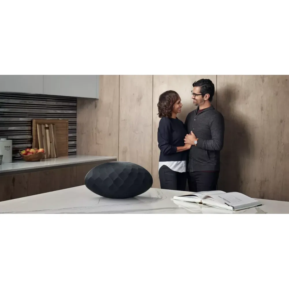 Bowers & Wilkins Formation Wedge Black