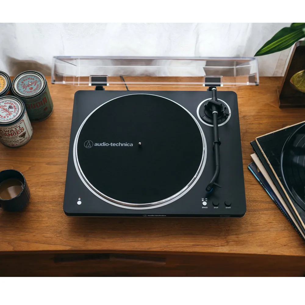 Audio-Technica AT-LP70XBT Black Silver