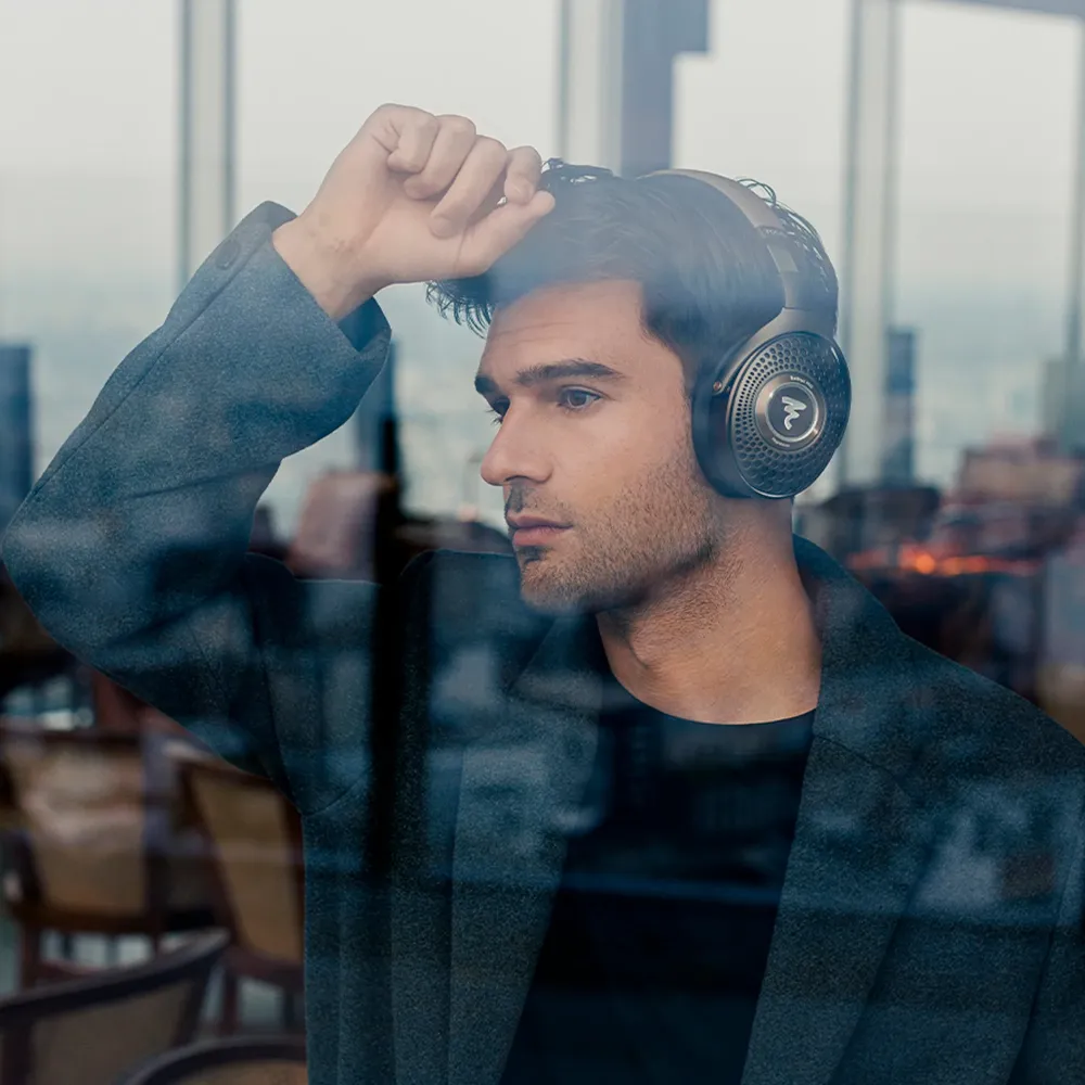 Focal Bathys MG Chestnut