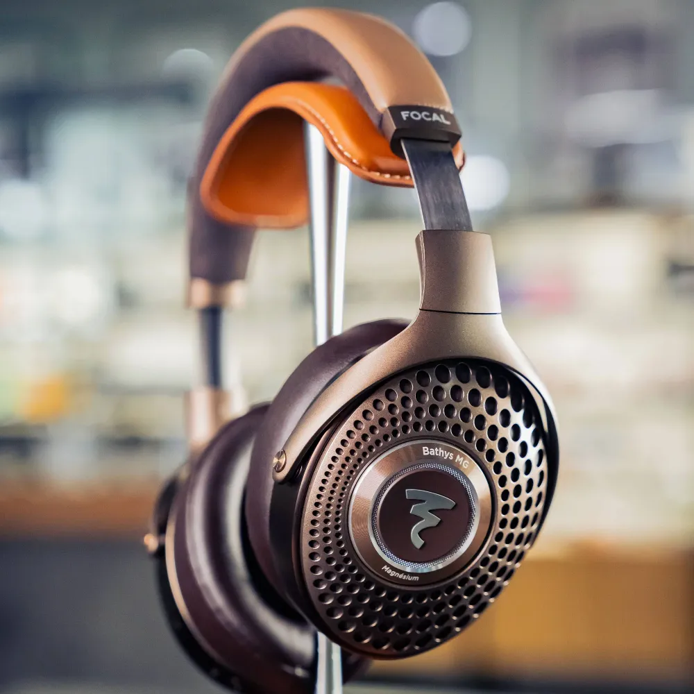 Focal Bathys MG Chestnut