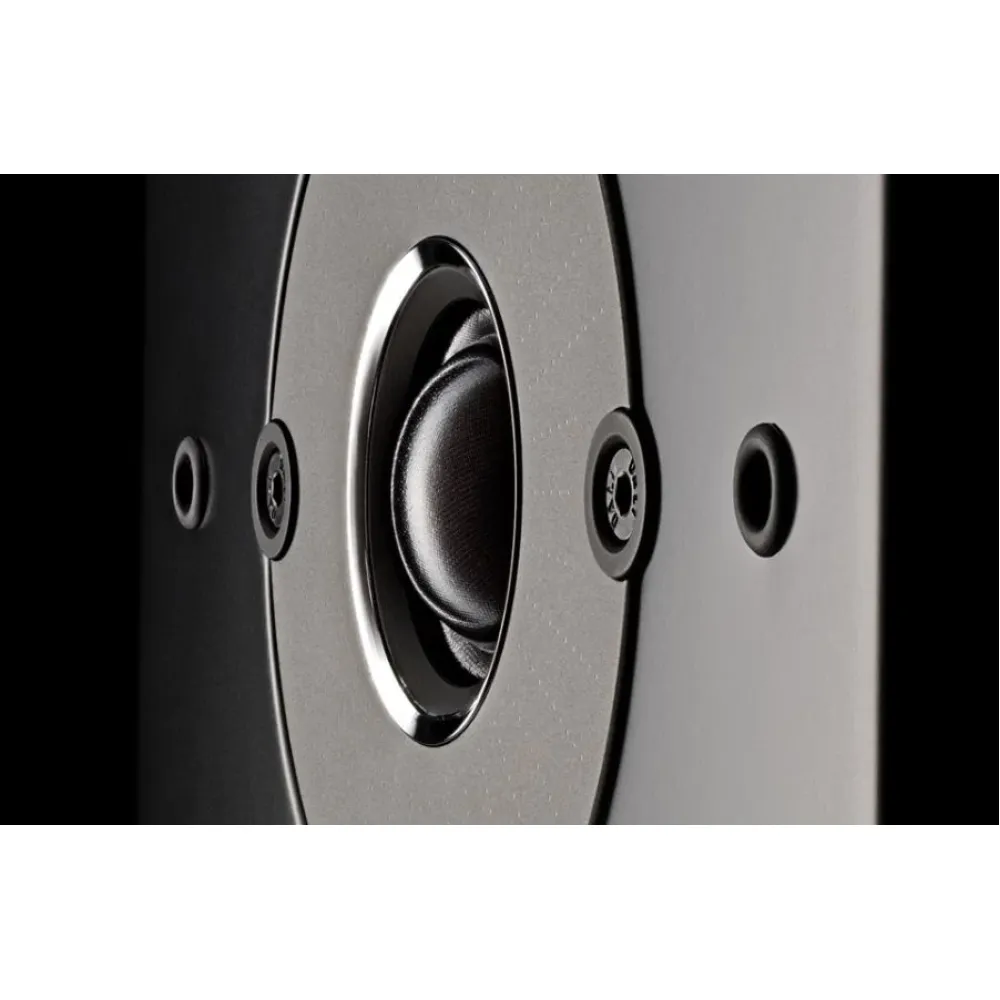 Dali Oberon 7 Light Oak