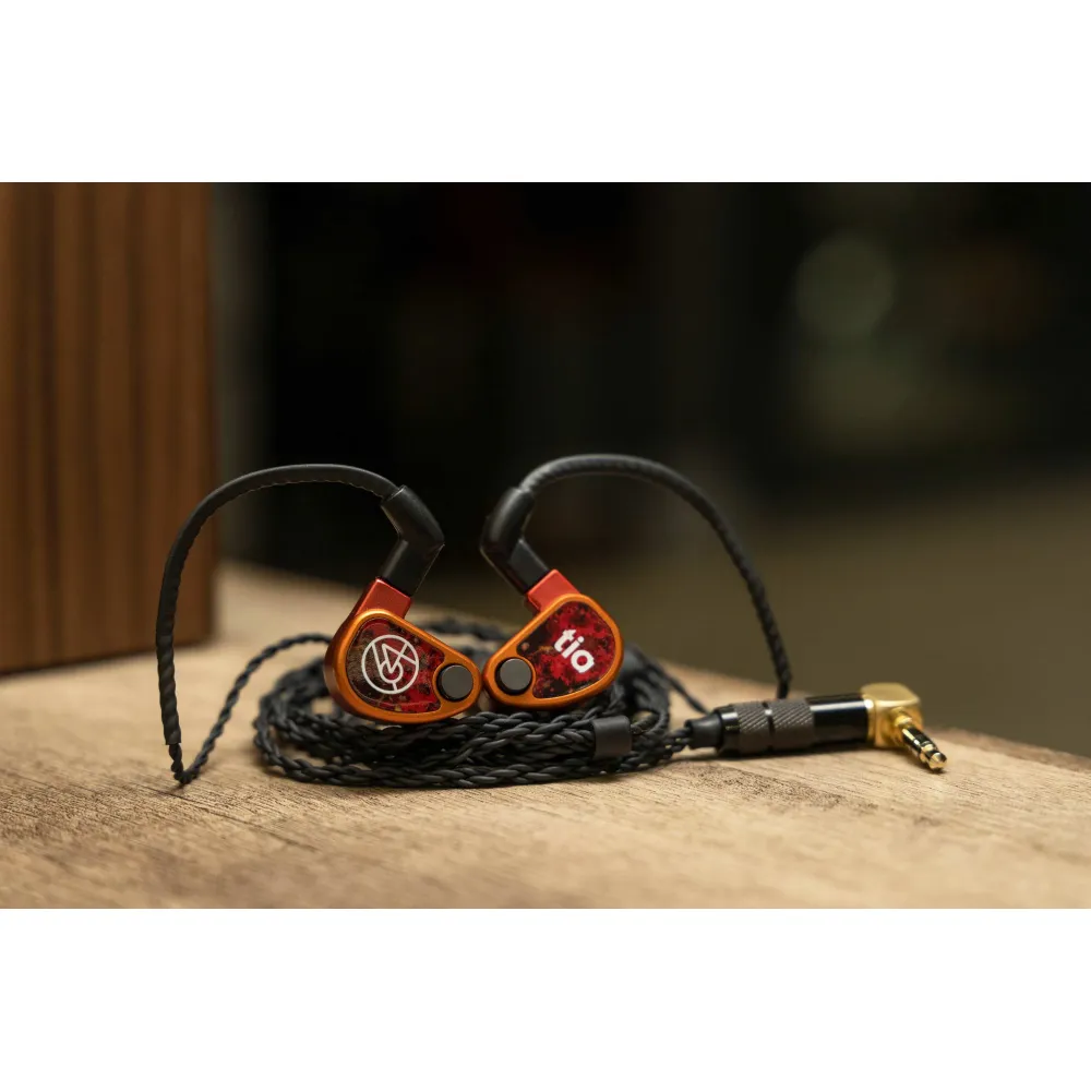 64 Audio U18t