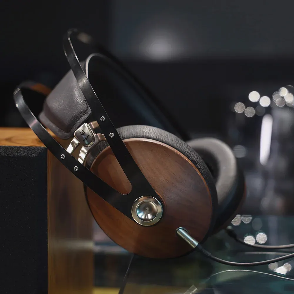 Meze Audio 99 CLASSICS Walnut Silver