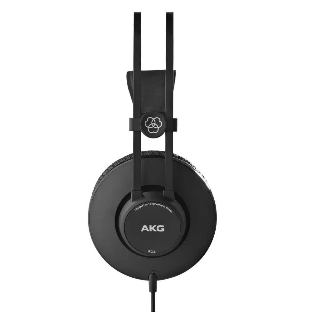 AKG K52
