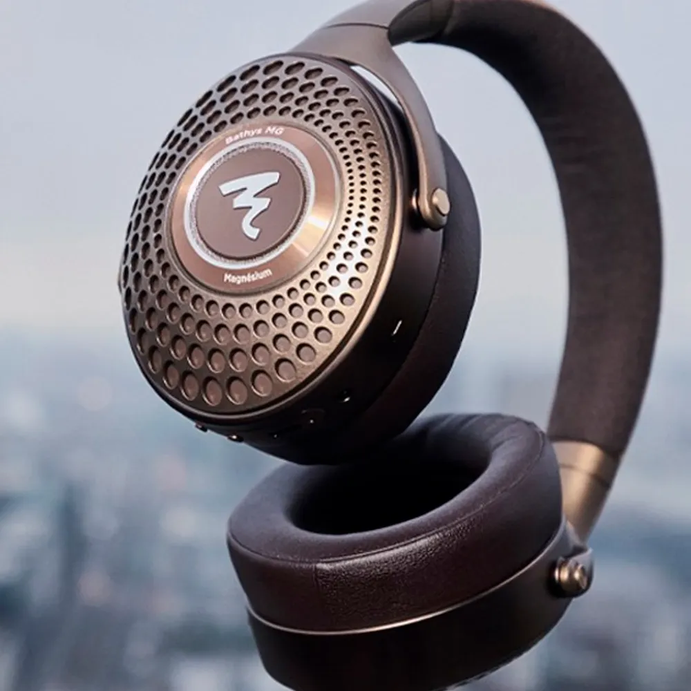 Focal Bathys MG Chestnut