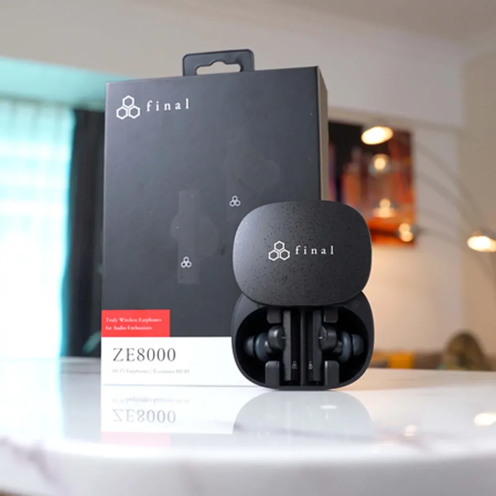 Final Audio ZE8000 Black