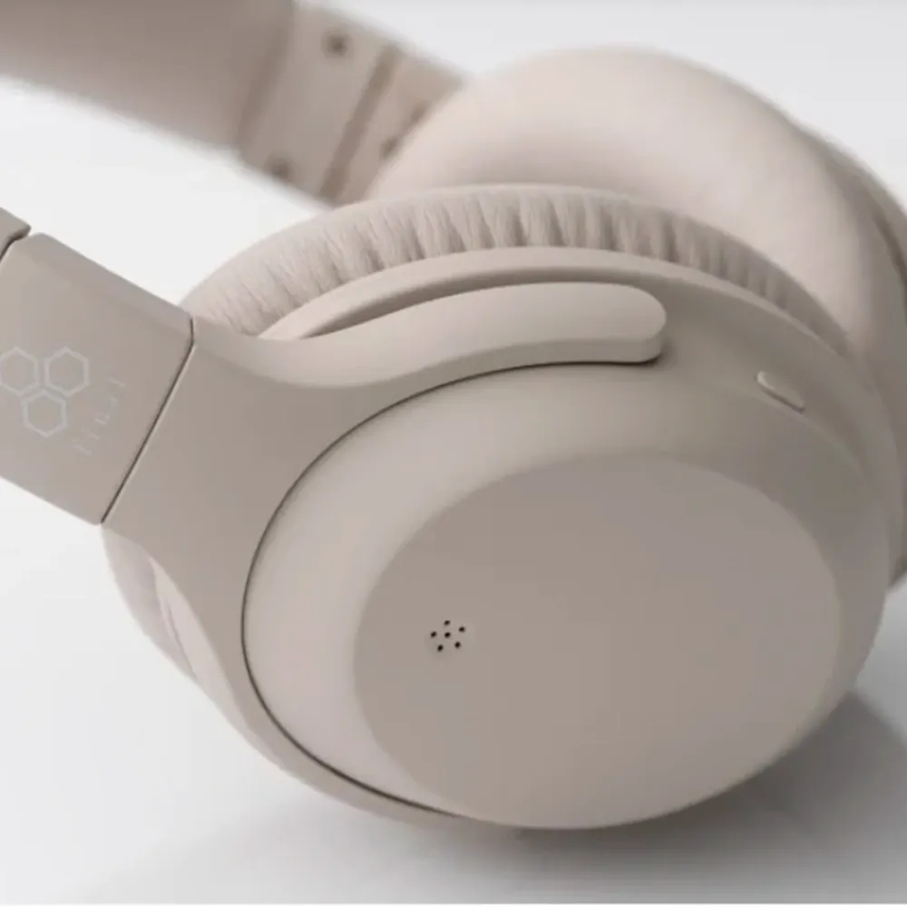 Final Audio UX2000 Cream