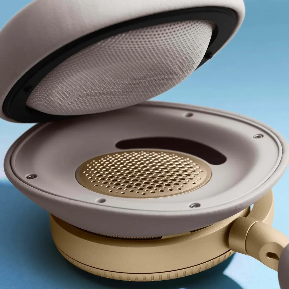 Bang & Olufsen Beoplay H100 Hourglass Sand
