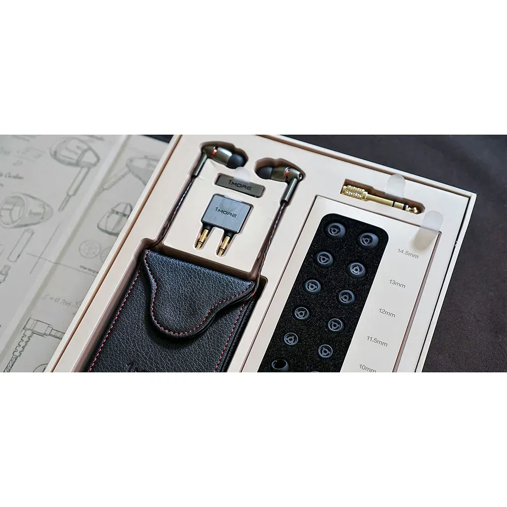 1MORE Quad Driver In-Ear E1010 Grey