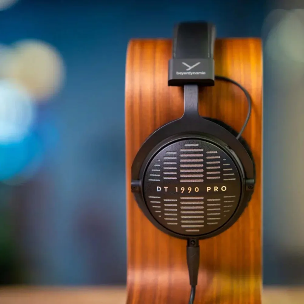 Beyerdynamic DT 1990 PRO