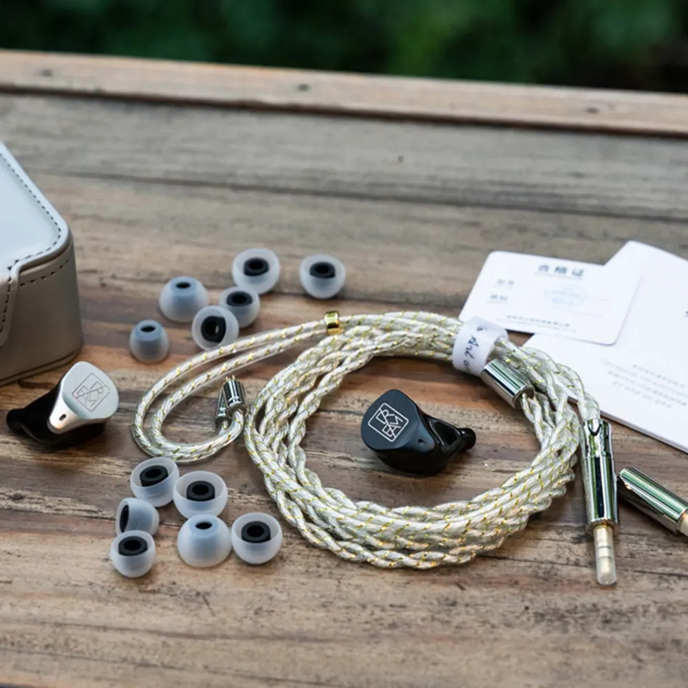 SIMGOT EM10 Black/Silver