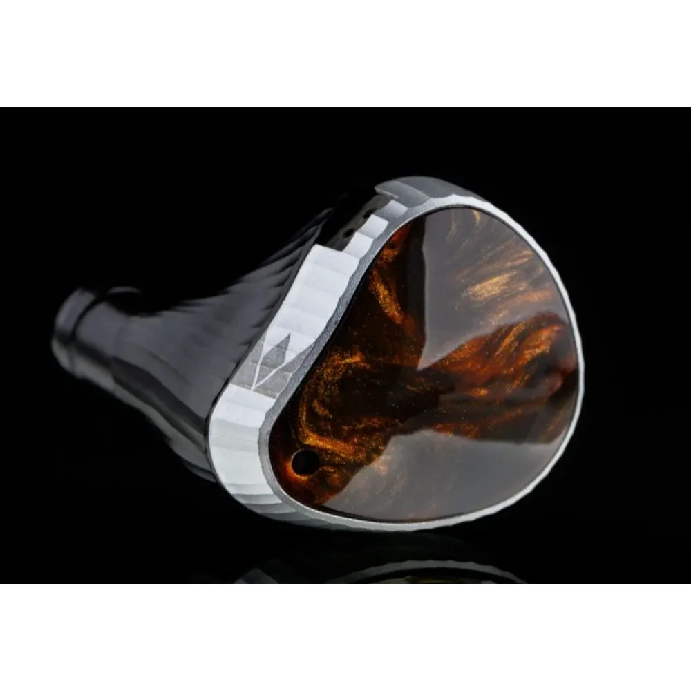 Noble Audio Sultan + Noble Audio Standard Cable with Interchangeable Termination 2Pin