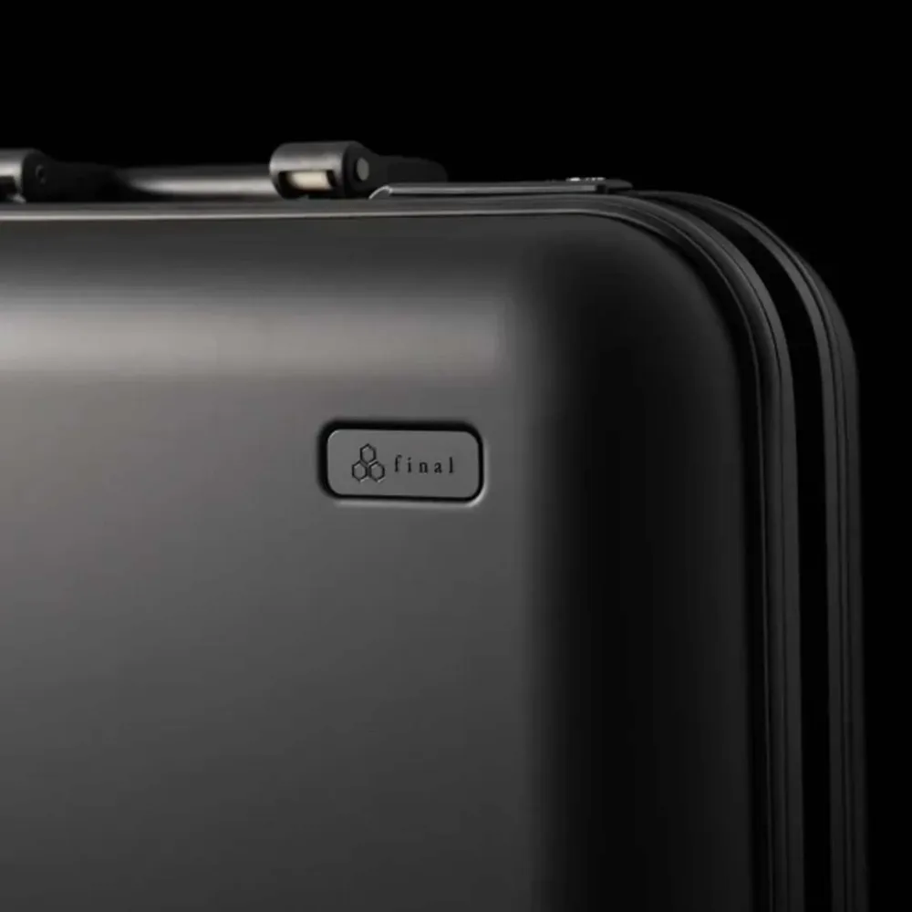 Final Audio D7000 Black