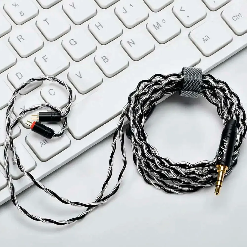 Celest Aura 2-pin 3.5mm Black