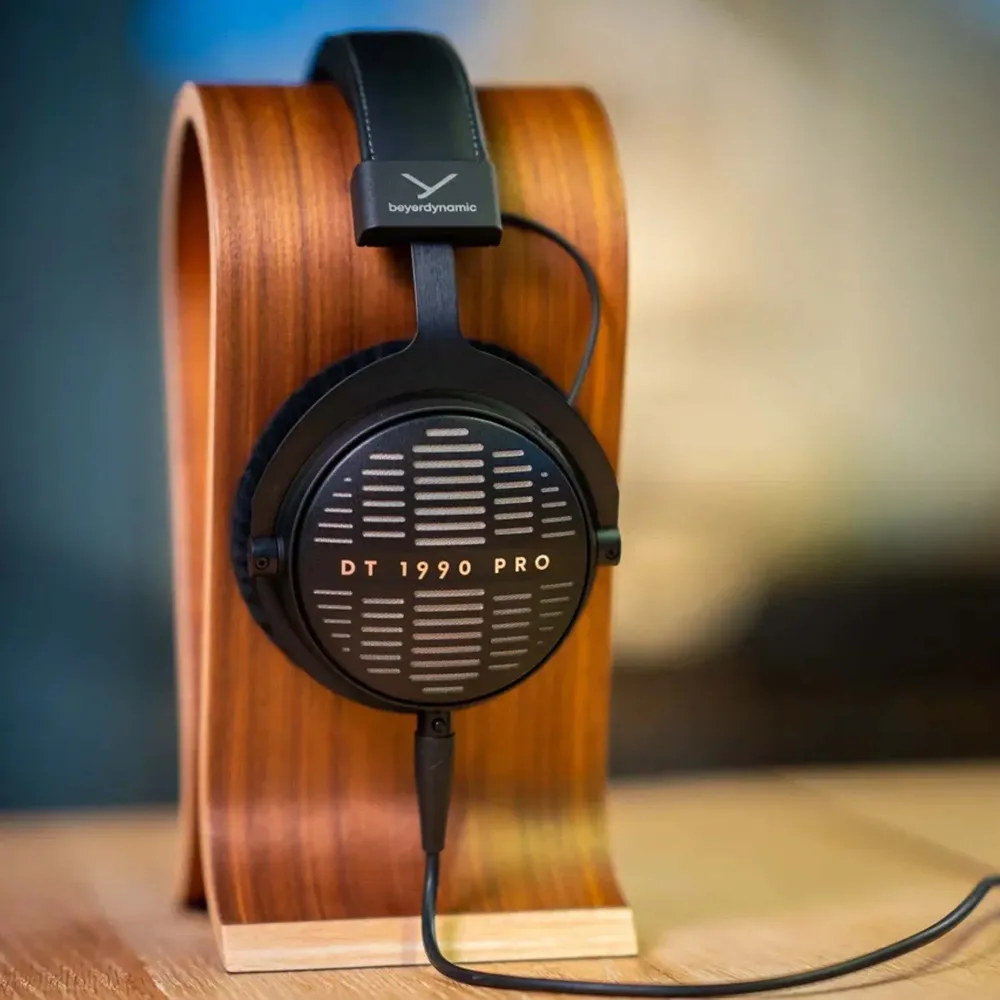 Beyerdynamic DT 1990 PRO