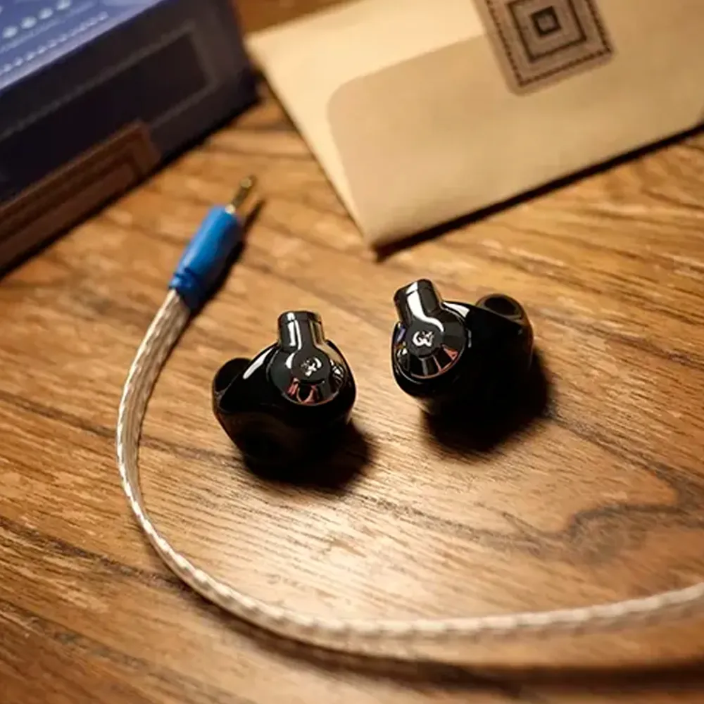 Campfire Audio Cascara Essential Universal Black