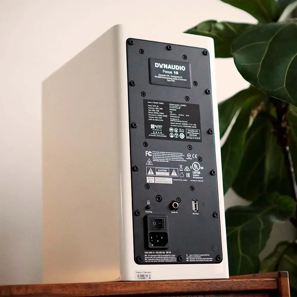 Dynaudio Focus 10 Highgloss White