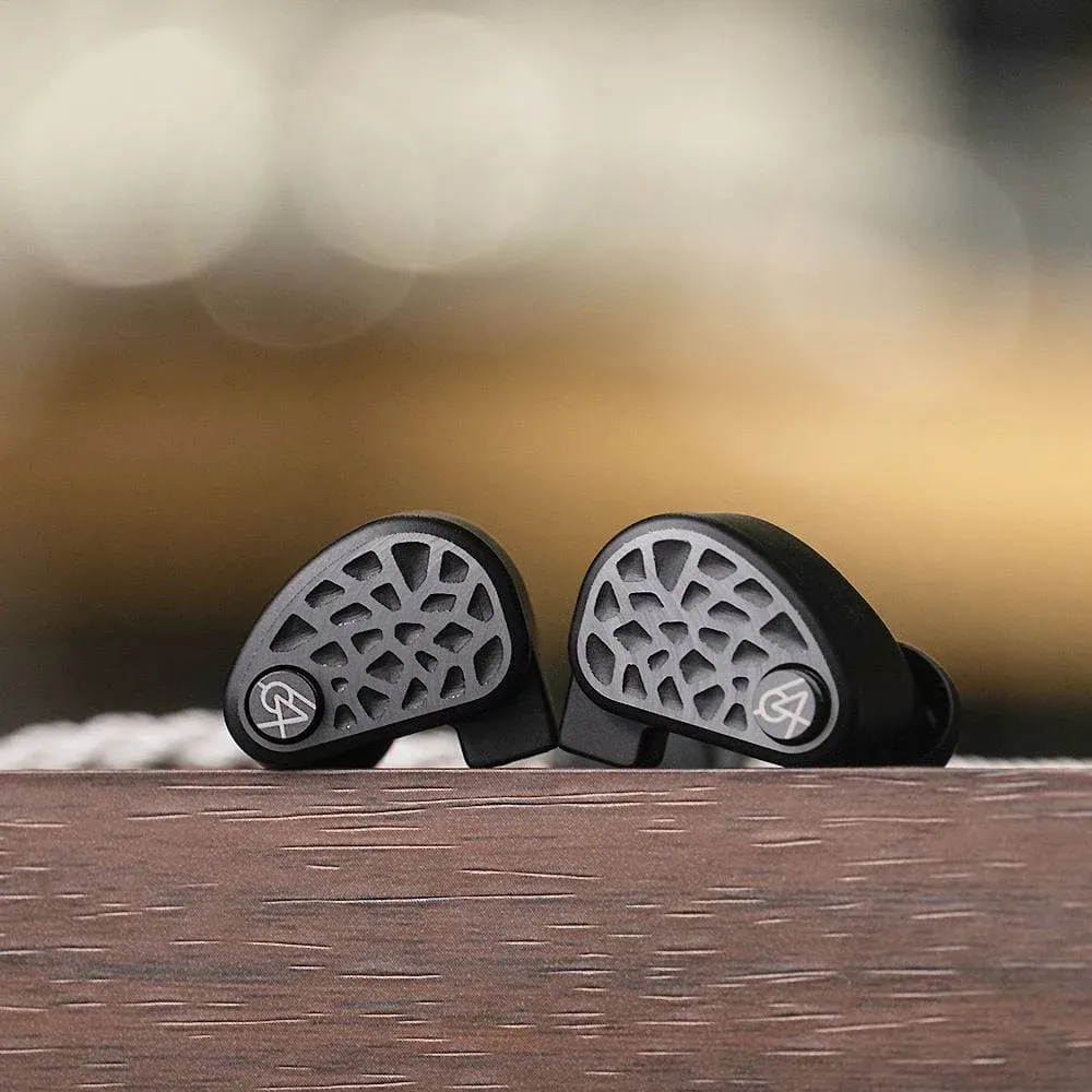 64 Audio U18s