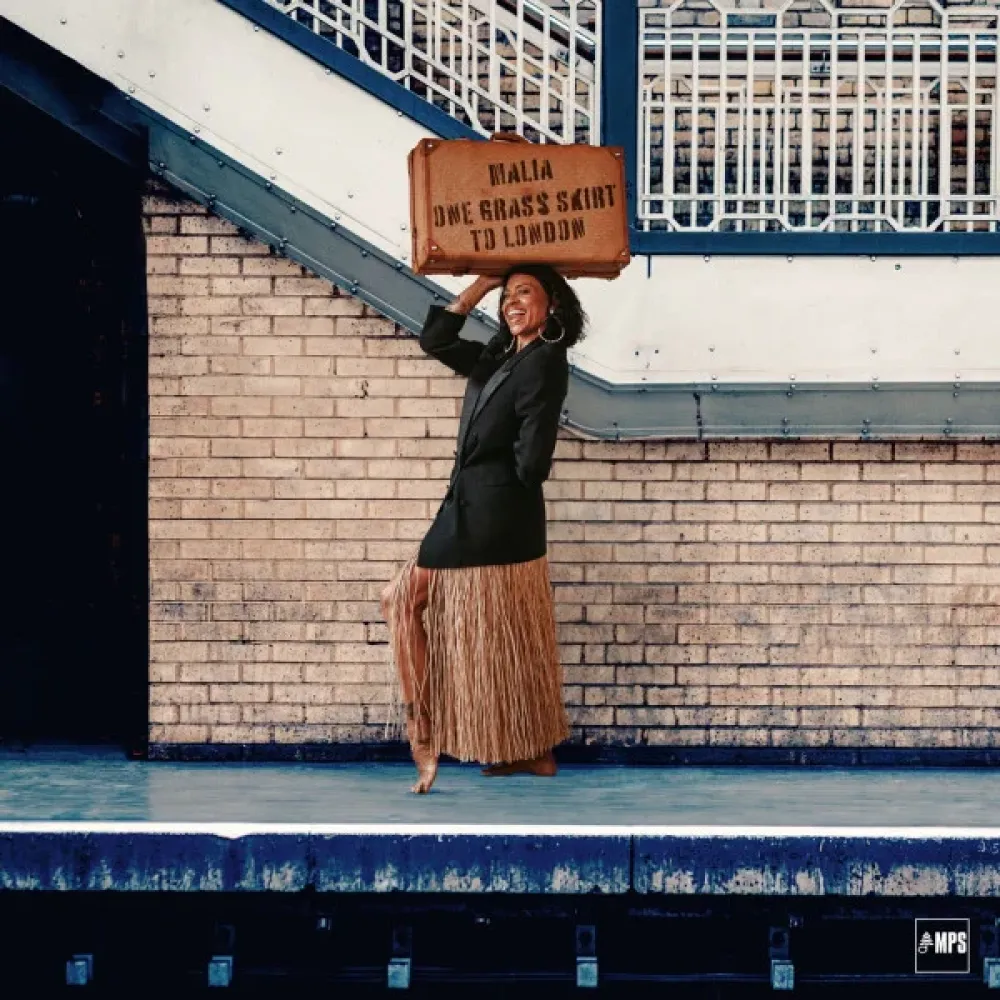 Malia - One Grass Skirt To London - 2LP
