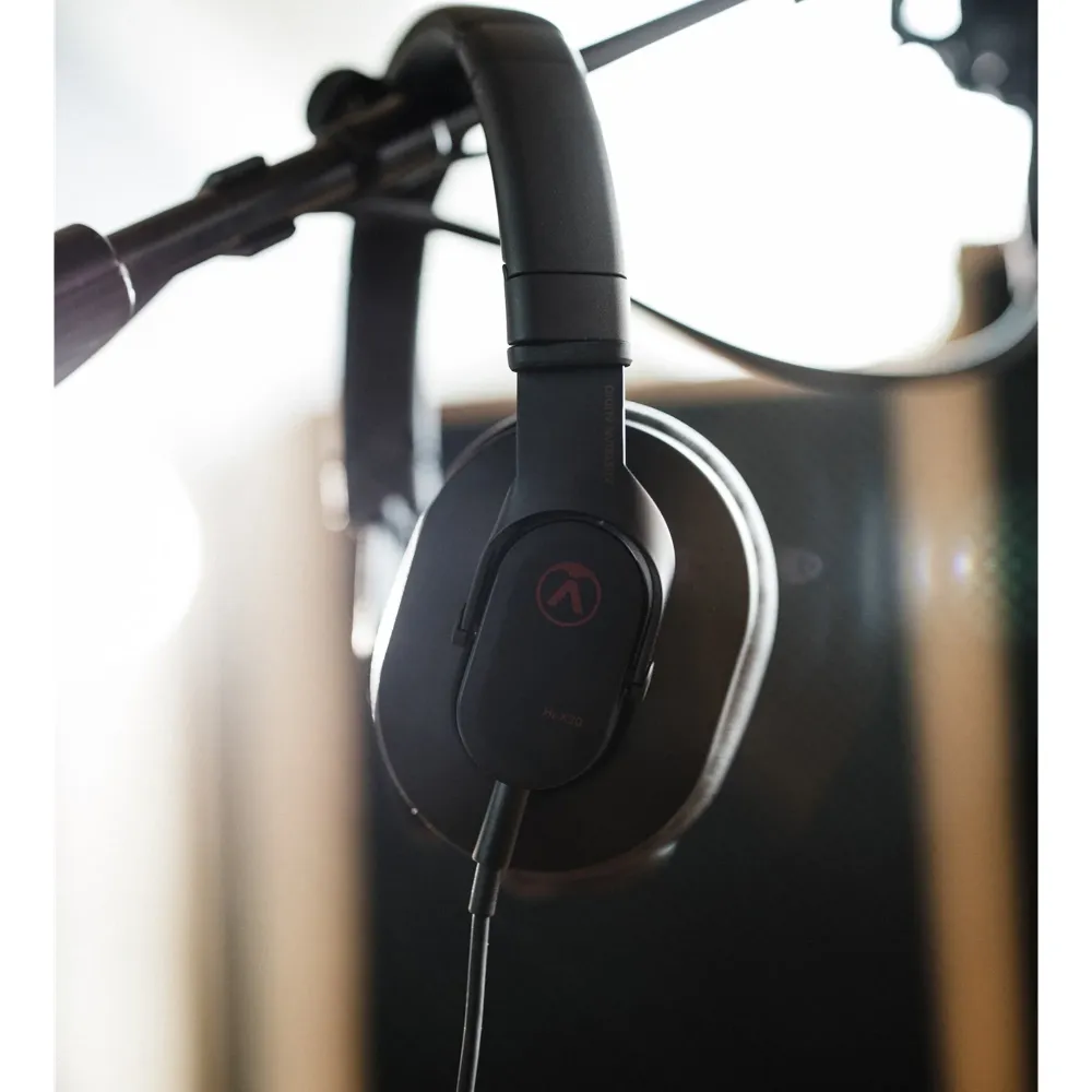 Austrian Audio Hi-X20