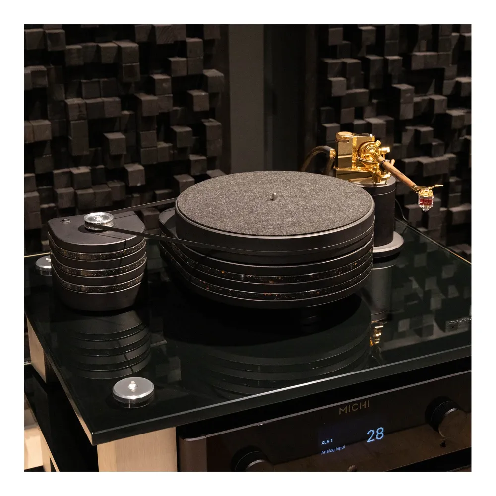 Auris Bayadere 5 Black Hawk 24k Gold Tonearm Black/Gold