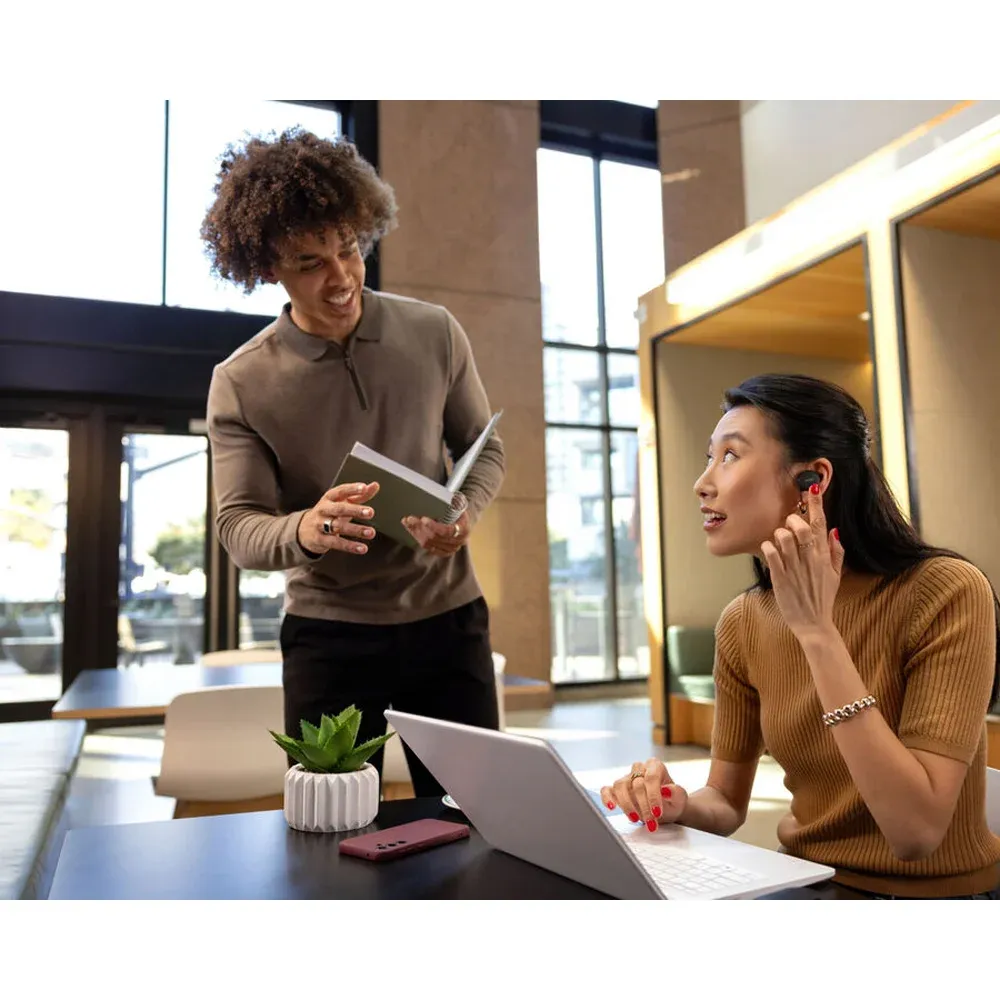 Denon PerL Pro Black